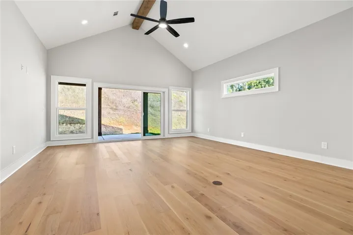 *RENDERINGS &
PHOTOGRAPHY INCLUDED DOES NOT REPRESENT THE ACTUAL PROPERTY AND IS TO BE USED FOR VISUAL
PURPOSES ONLY. FINISHES WILL DIFFER.