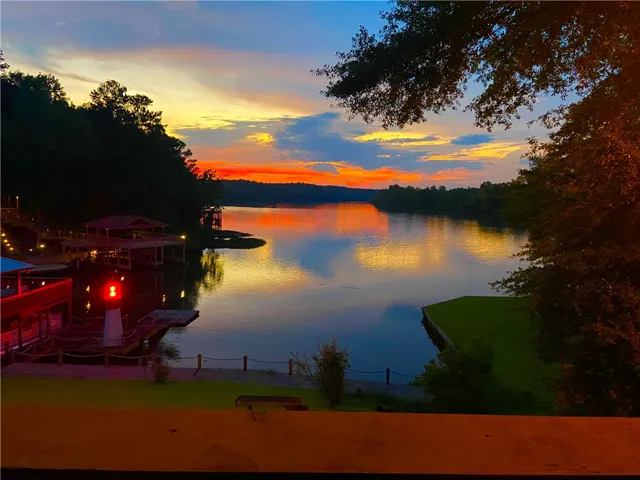 Most Exotic sunsets on the lake!