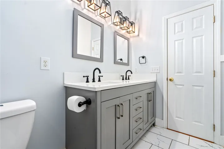 Bethroom 2