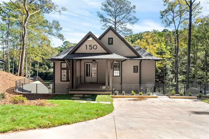 150 Teakwood Drive, Dadeville, Alabama 36853