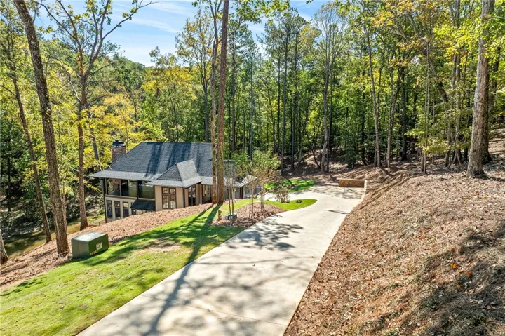 150 Teakwood Drive, Dadeville, Alabama 36853
