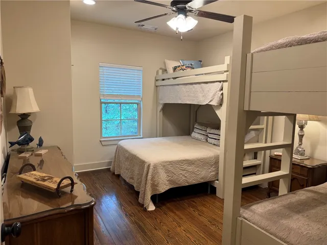 Third bedroom with bunks