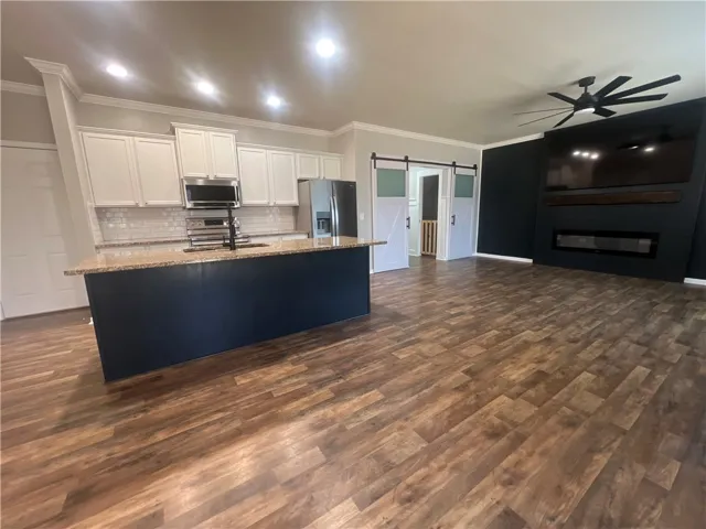 2163 Turnbury Lane, Auburn, Alabama 36830
