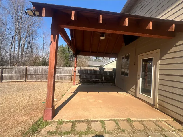 2163 Turnbury Lane, Auburn, Alabama 36830
