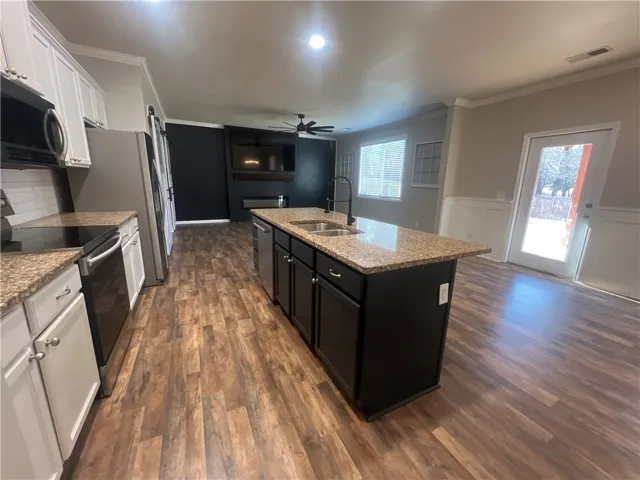 2163 Turnbury Lane, Auburn, Alabama 36830