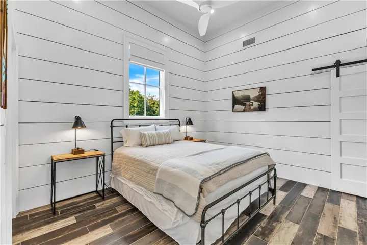 60 Castaway Cove Lane, Eclectic, Alabama 36024