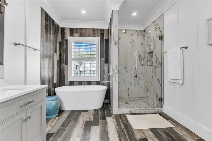 60 Castaway Cove Lane, Eclectic, Alabama 36024