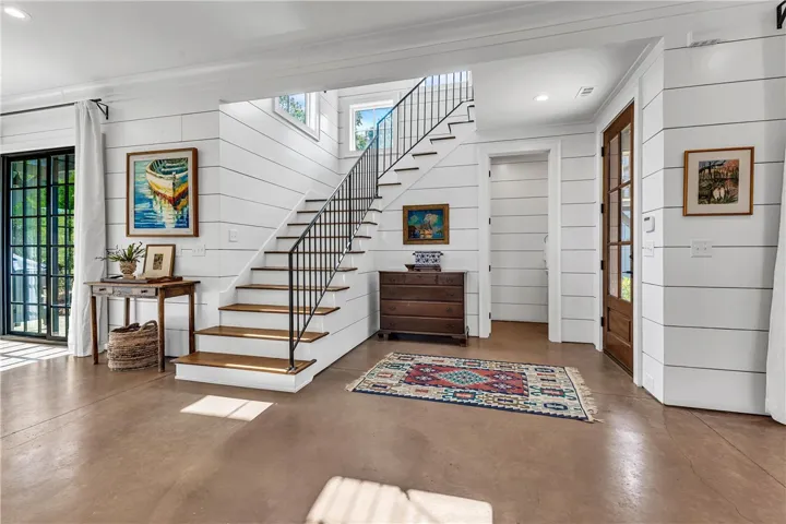 60 Castaway Cove Lane, Eclectic, Alabama 36024