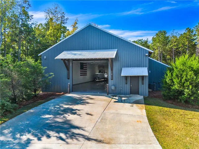 60 Castaway Cove Lane, Eclectic, Alabama 36024