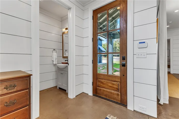 60 Castaway Cove Lane, Eclectic, Alabama 36024