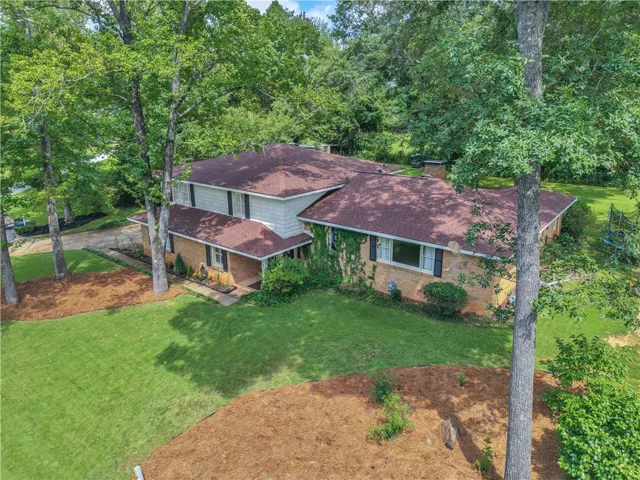 1603 Shadywood Court, Opelika, Alabama 36801