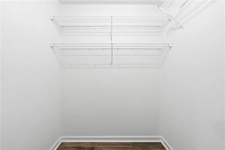 Apartment, huge closet