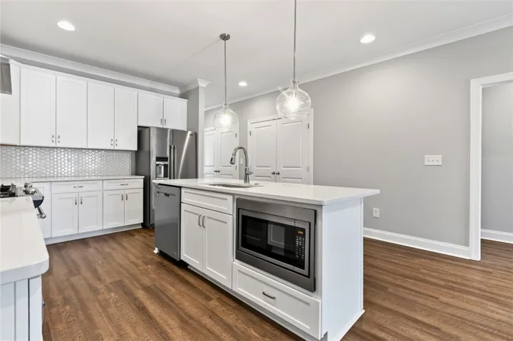 Microwave drawer in the island