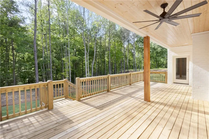 2049 Arrowhead Avenue, Opelika, Alabama 36801