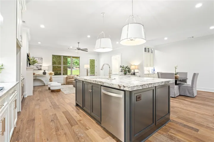 2221 Bellevue Place, Auburn, Alabama 36830