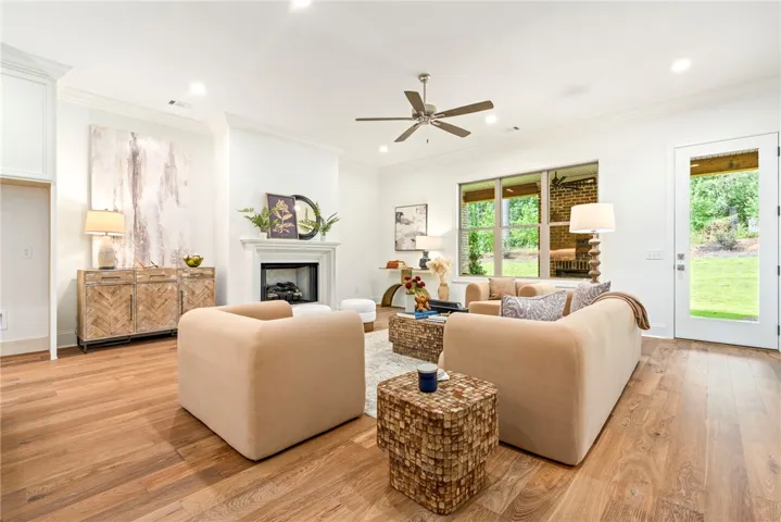 2221 Bellevue Place, Auburn, Alabama 36830