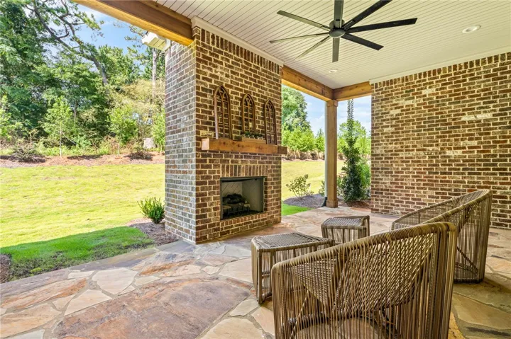 2221 Bellevue Place, Auburn, Alabama 36830