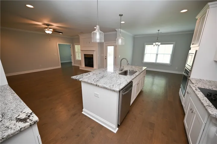 1808 Morning Glory Drive, Opelika, Alabama 36801