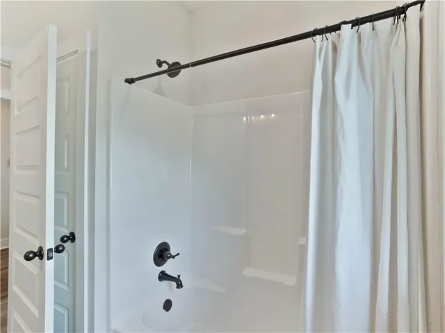 Guest Bathroom Shower/Tub Combo - example of a completed Torbert Plan