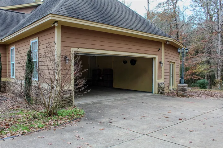 2007 Moores Mill Road, Lanett, Alabama 36863