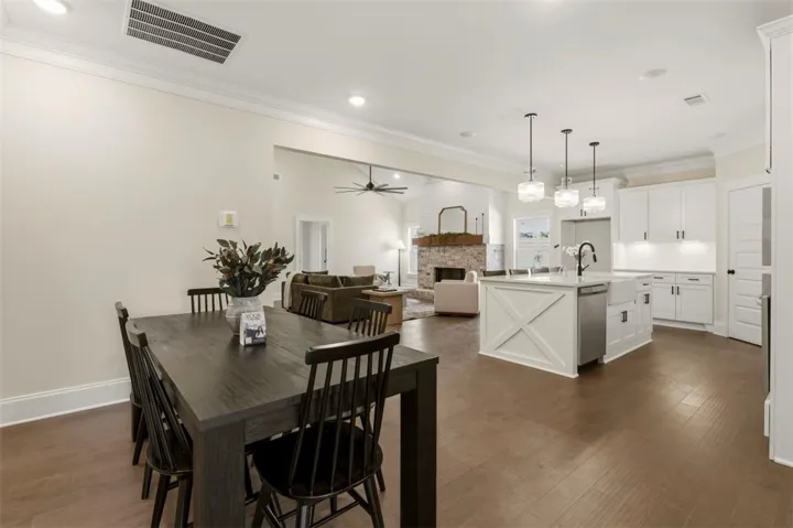 1935 Long Leaf Lane, Opelika, Alabama 36804