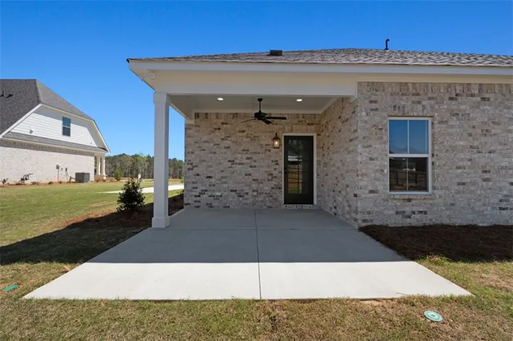 1935 Long Leaf Lane, Opelika, Alabama 36804