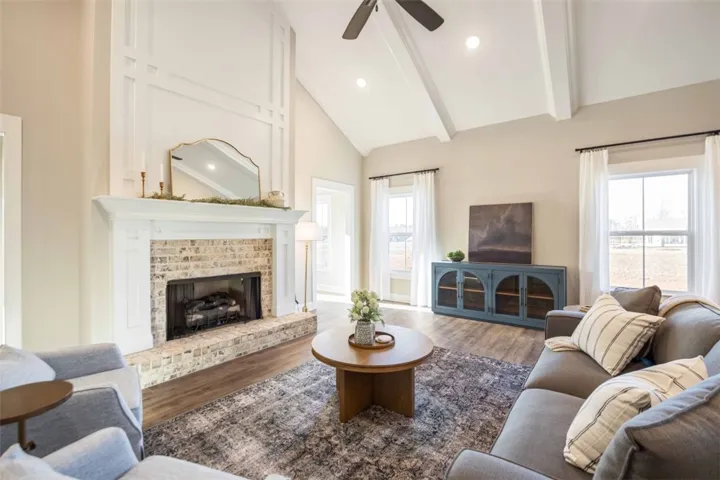 1890 Long Leaf Lane, Opelika, Alabama 36804