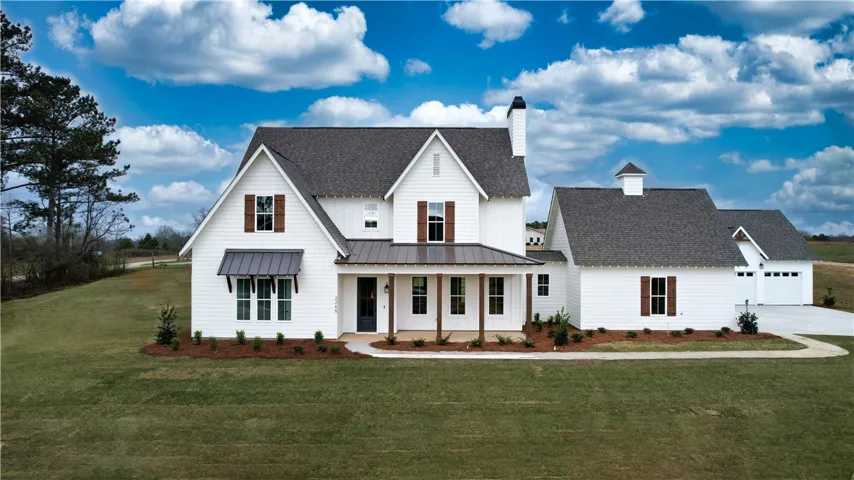 The Riley plan by Holland Homes LLC.