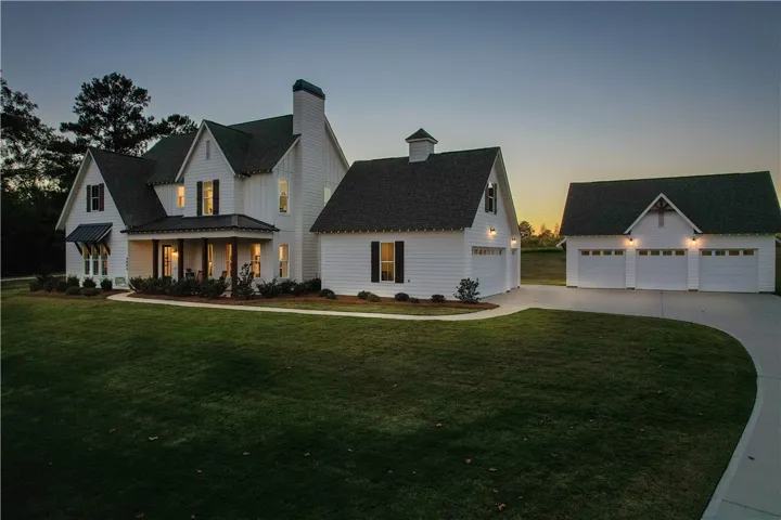 The Riley floor plan + 3 car detached garage!