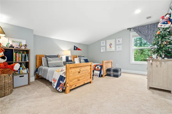 Upstairs bedroom #2