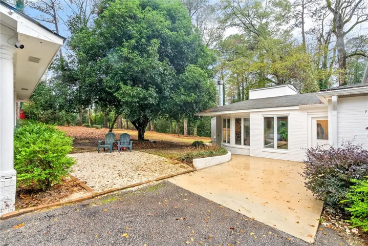740 Moores Mill Road, Auburn, Alabama 36830