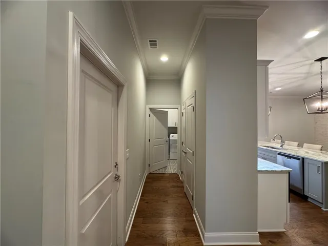 Entry hallway to laundry/double garage