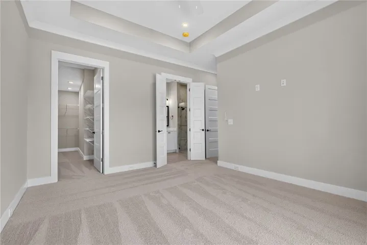 Oversized primary suite