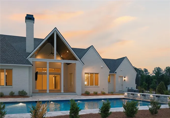 9032 Chapel Heights Drive, Opelika, Alabama 36804