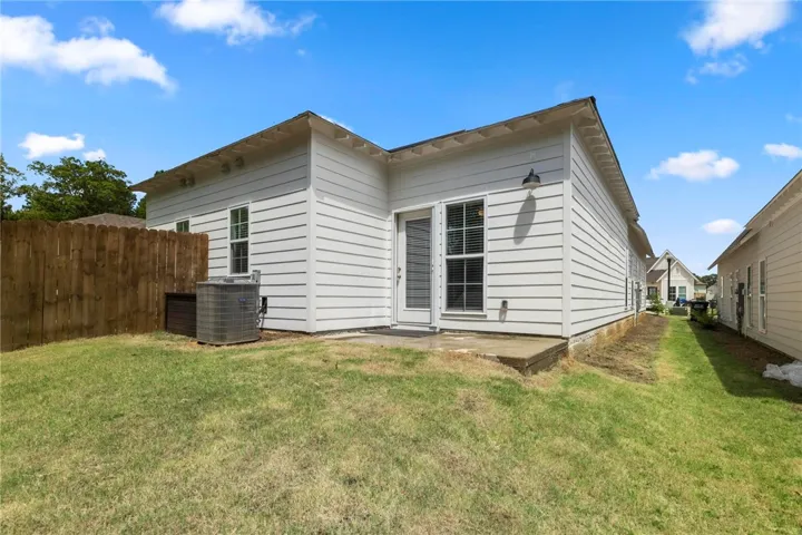 1286 Burrow Circle, Opelika, Alabama 36801