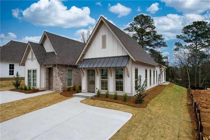 MOVE-IN READY Duette 4B plan on Lot 103!