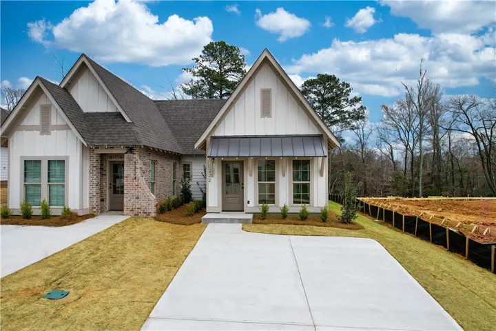 MOVE-IN READY Duette 4B plan on Lot 103!