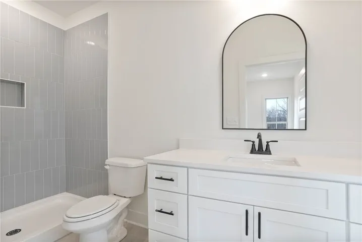 Primary Bathroom w/ Walk-In Shower