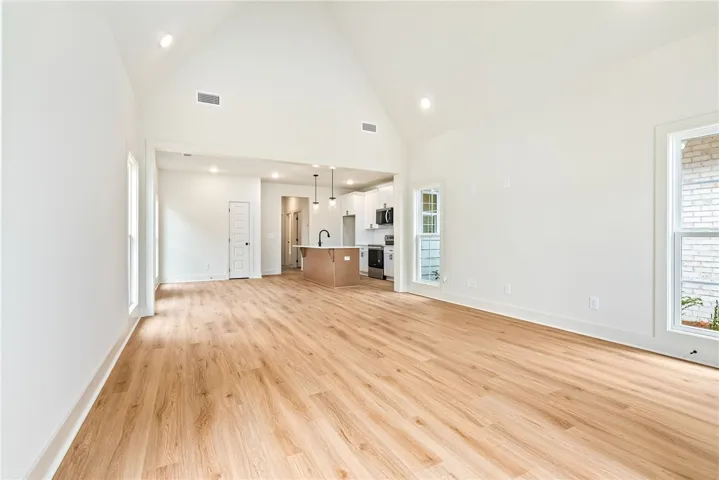 Northgate Lot 106 - Duette 3C - Living Room