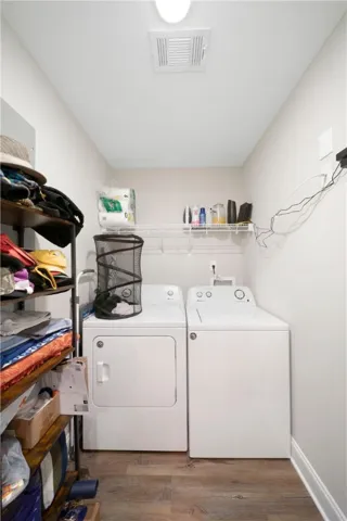Spacious laundry room