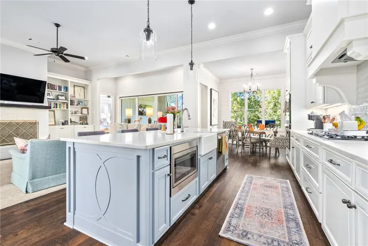 992 Fairview Drive, Auburn, Alabama 36830
