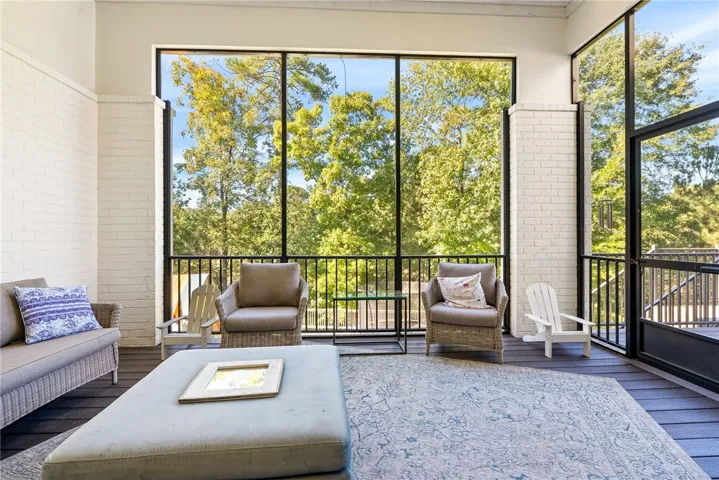 992 Fairview Drive, Auburn, Alabama 36830