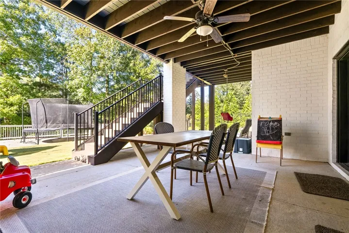 992 Fairview Drive, Auburn, Alabama 36830