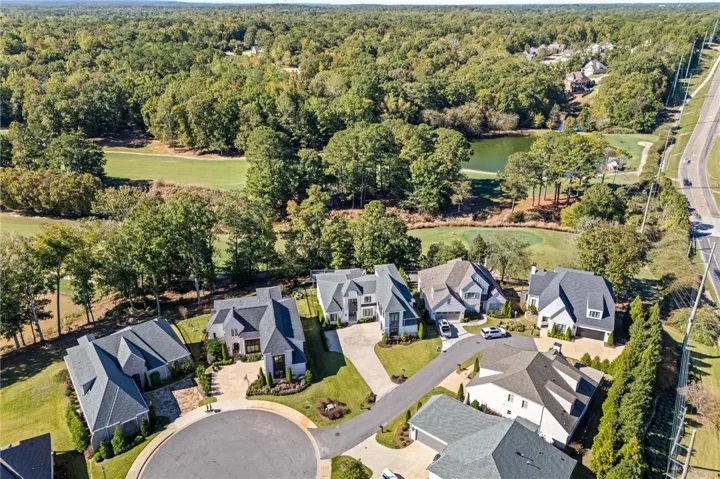 992 Fairview Drive, Auburn, Alabama 36830