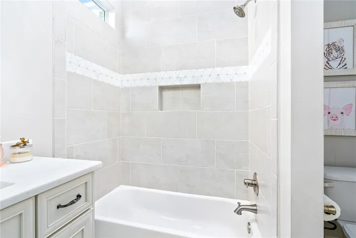 992 Fairview Drive, Auburn, Alabama 36830