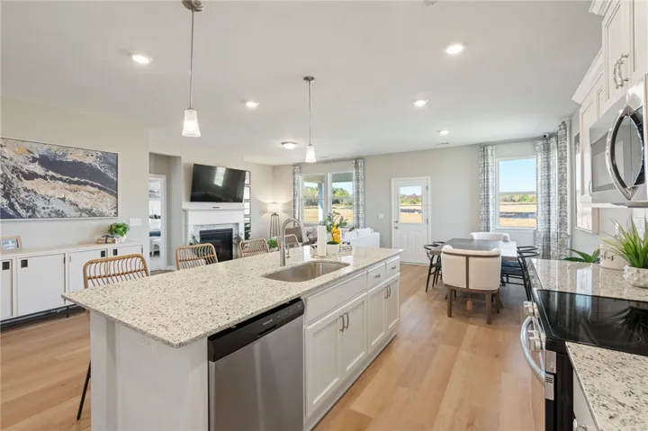 FOR REPRESENTATIVE PURPOSES ONLY - MODEL HOME PHOTOGRAPHY
