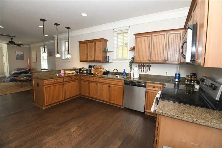 650 Dekalb Street 1327, Auburn, Alabama 36830