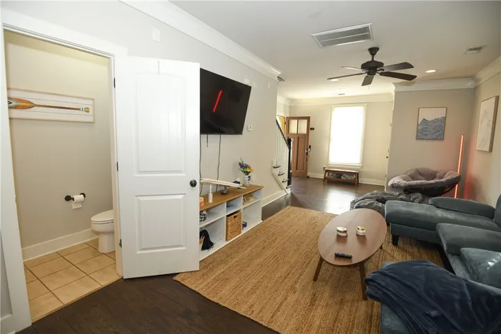 650 Dekalb Street 1327, Auburn, Alabama 36830