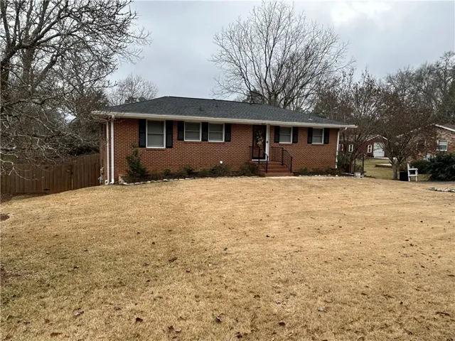 307 Highland Avenue, Opelika, Alabama 36801