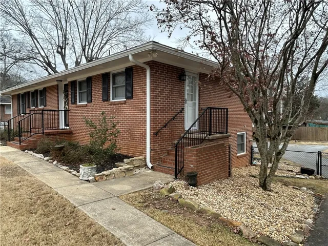307 Highland Avenue, Opelika, Alabama 36801